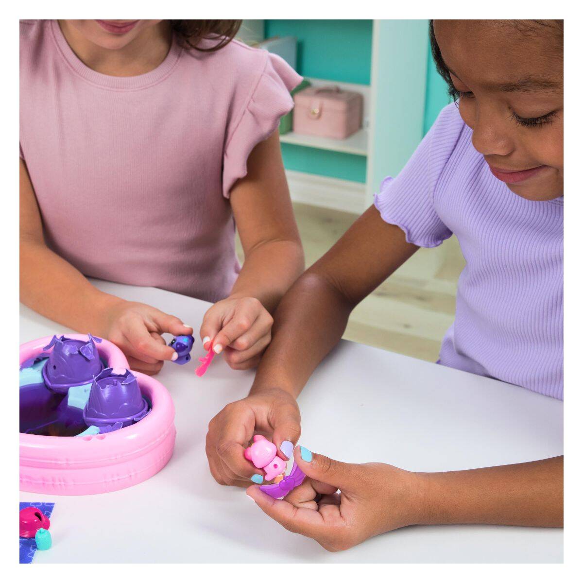 HATCHIMALS Neon Rainbow bazen srce