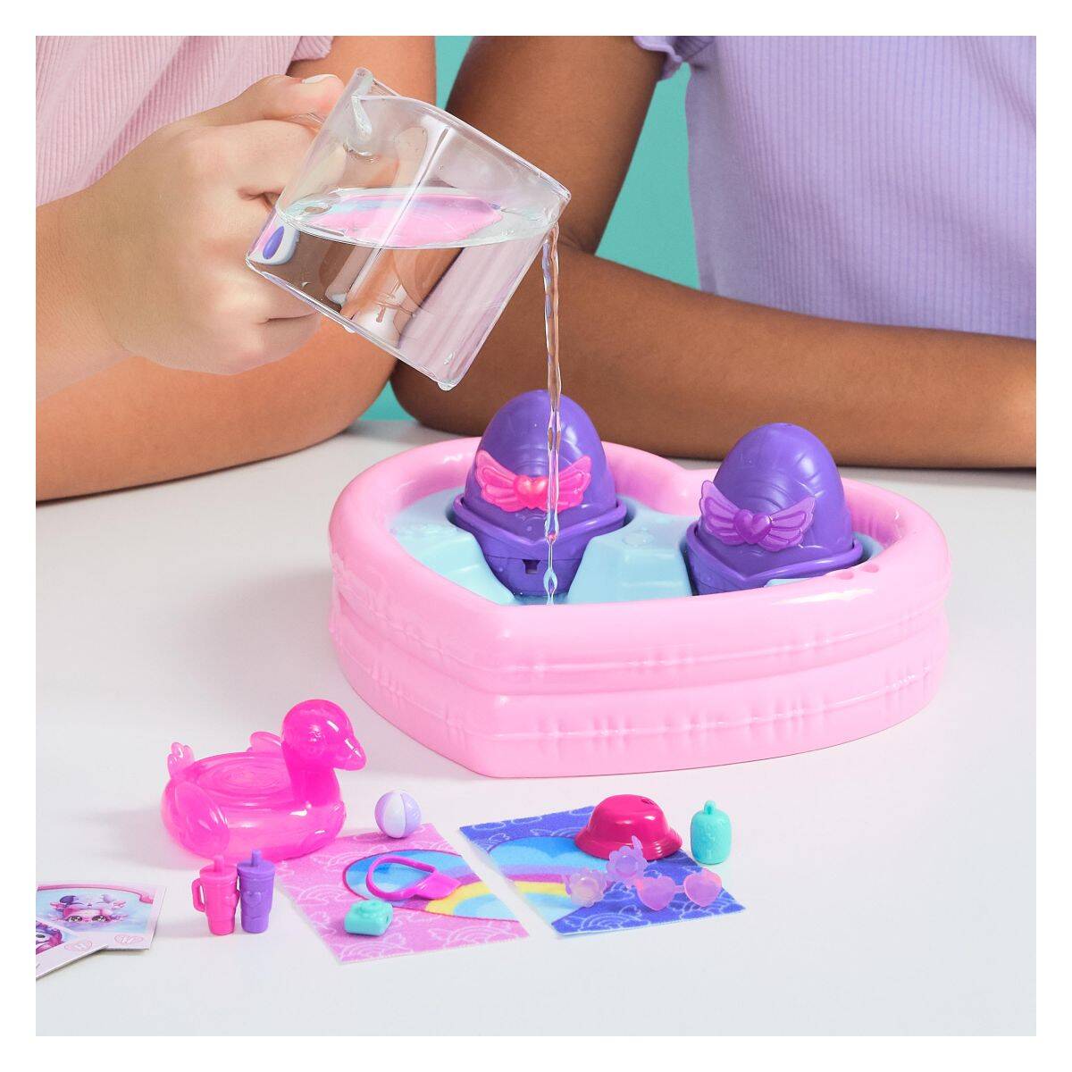 HATCHIMALS Neon Rainbow bazen srce