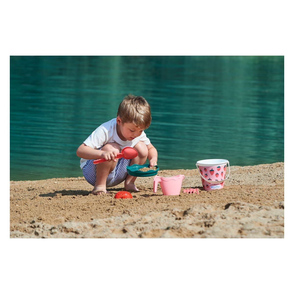 Ecoiffier vedro set Jagoda, dim: 18 x 18 x 29,5 cm