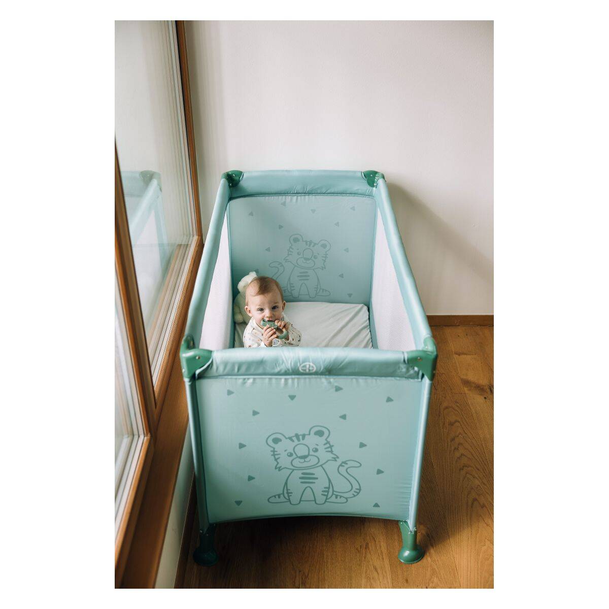 FreeON prenosna postelja Nap green
