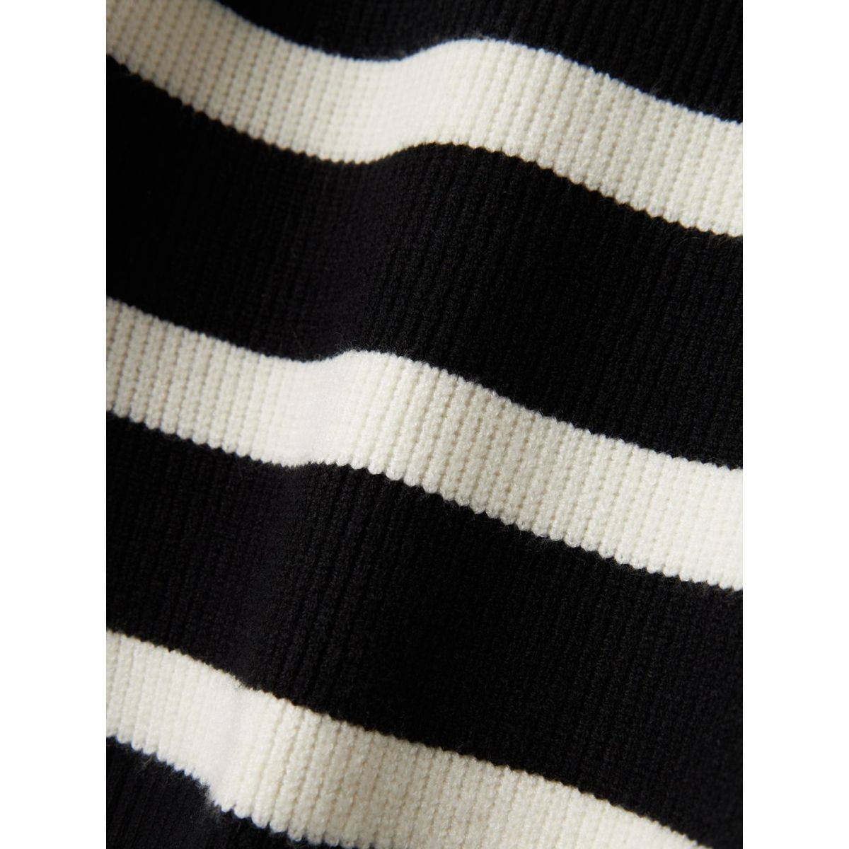 NAME IT pulover DR 13235150 Ž Crna 134/140