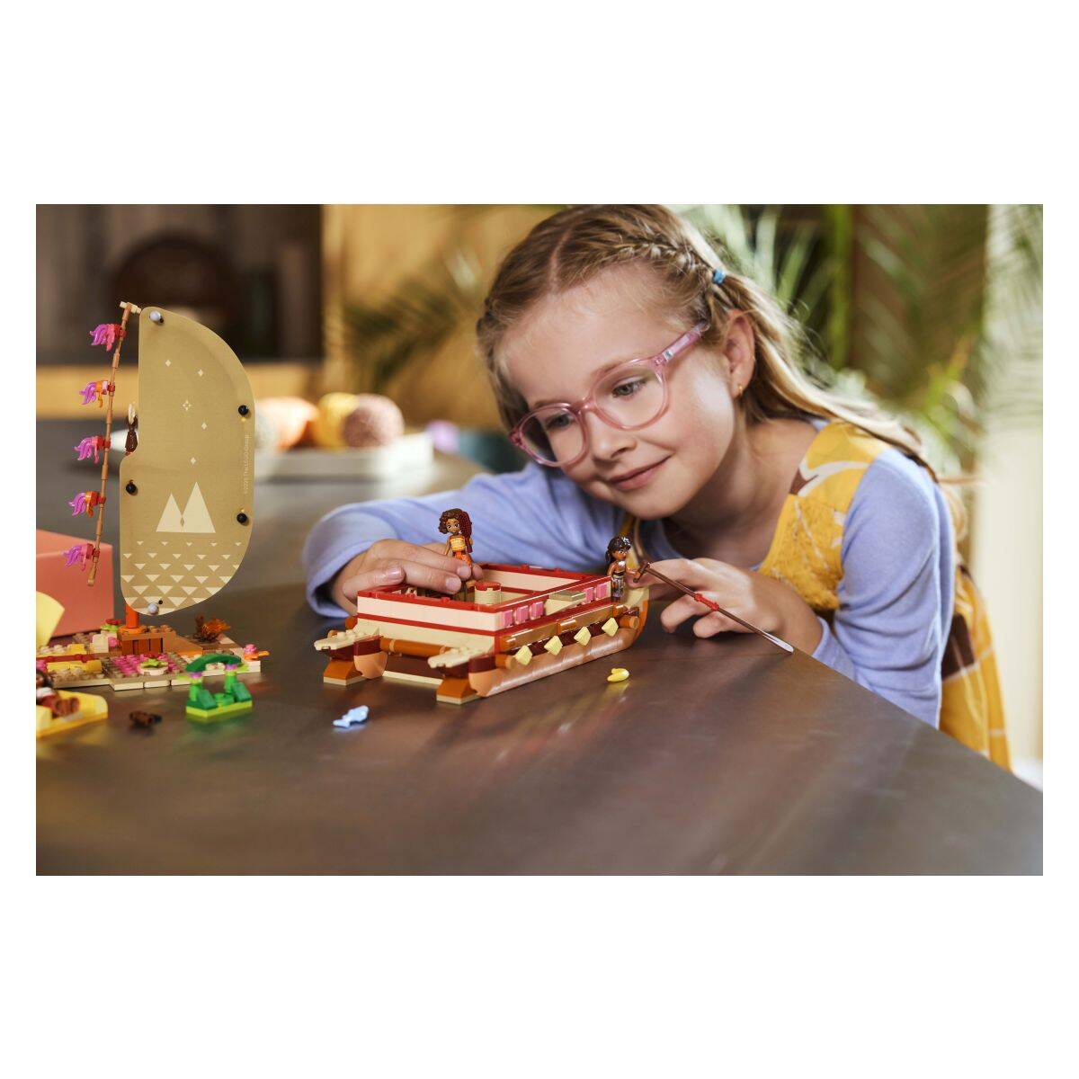 Lego® Disney Princess™ 43270 Vaianina pustolovščina s kanujem