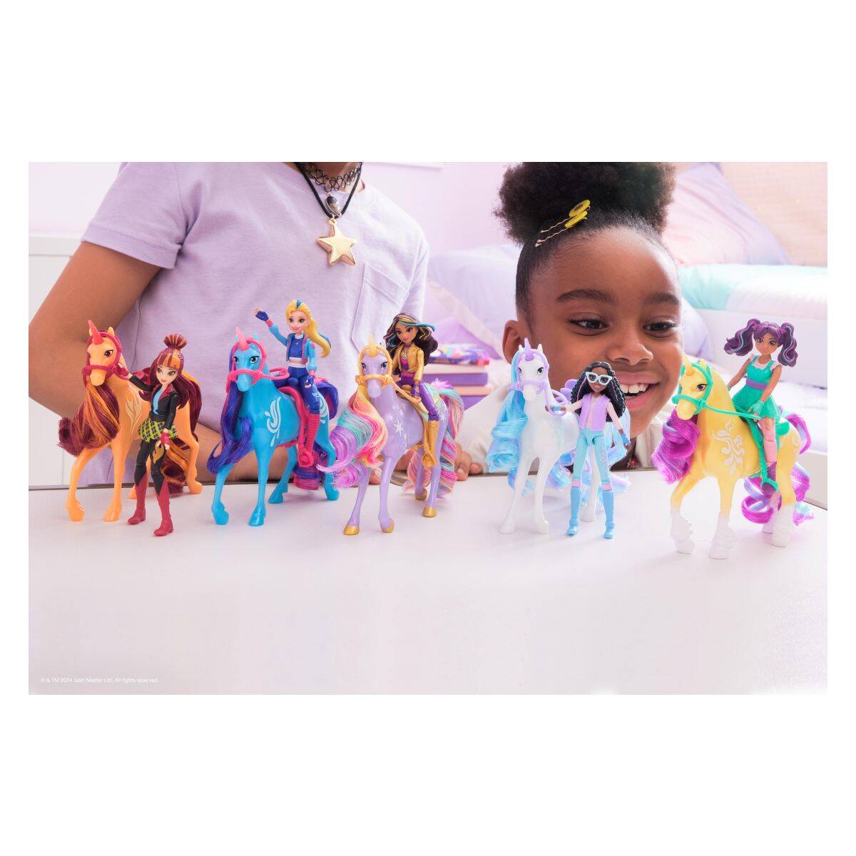 Unicorn Academy punčka Valentina in samorog Cinder