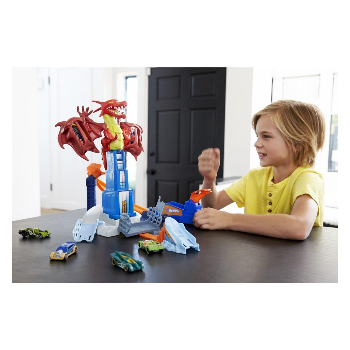 HOT WHEELS napad zmaja set