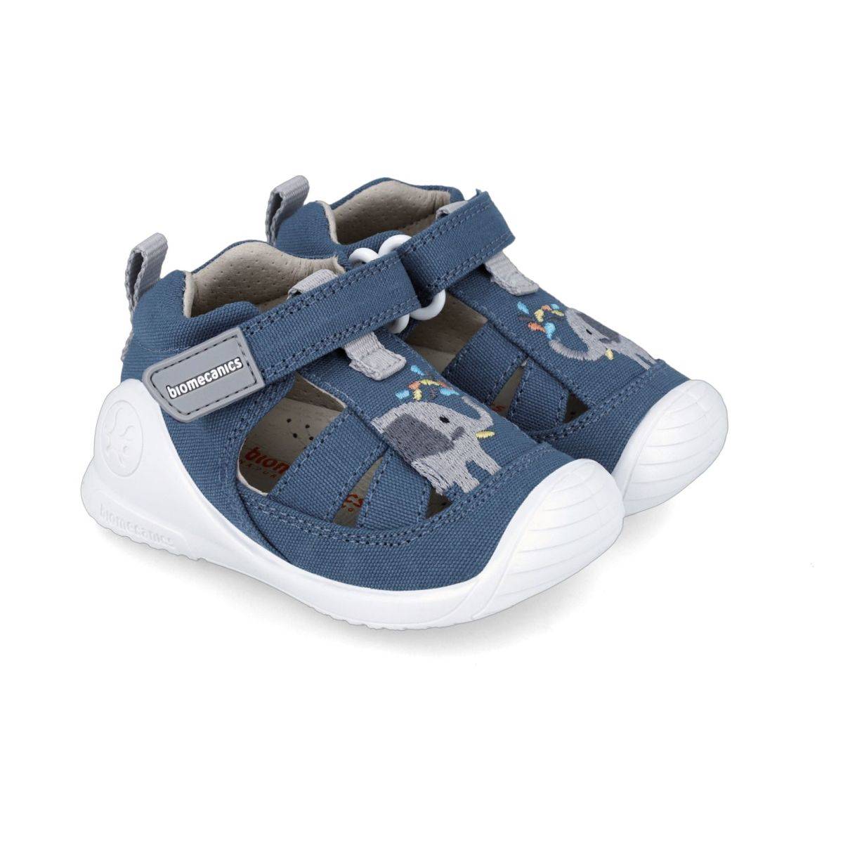 Biomecanics čevelj nizek 242183A F azul (pique) 21