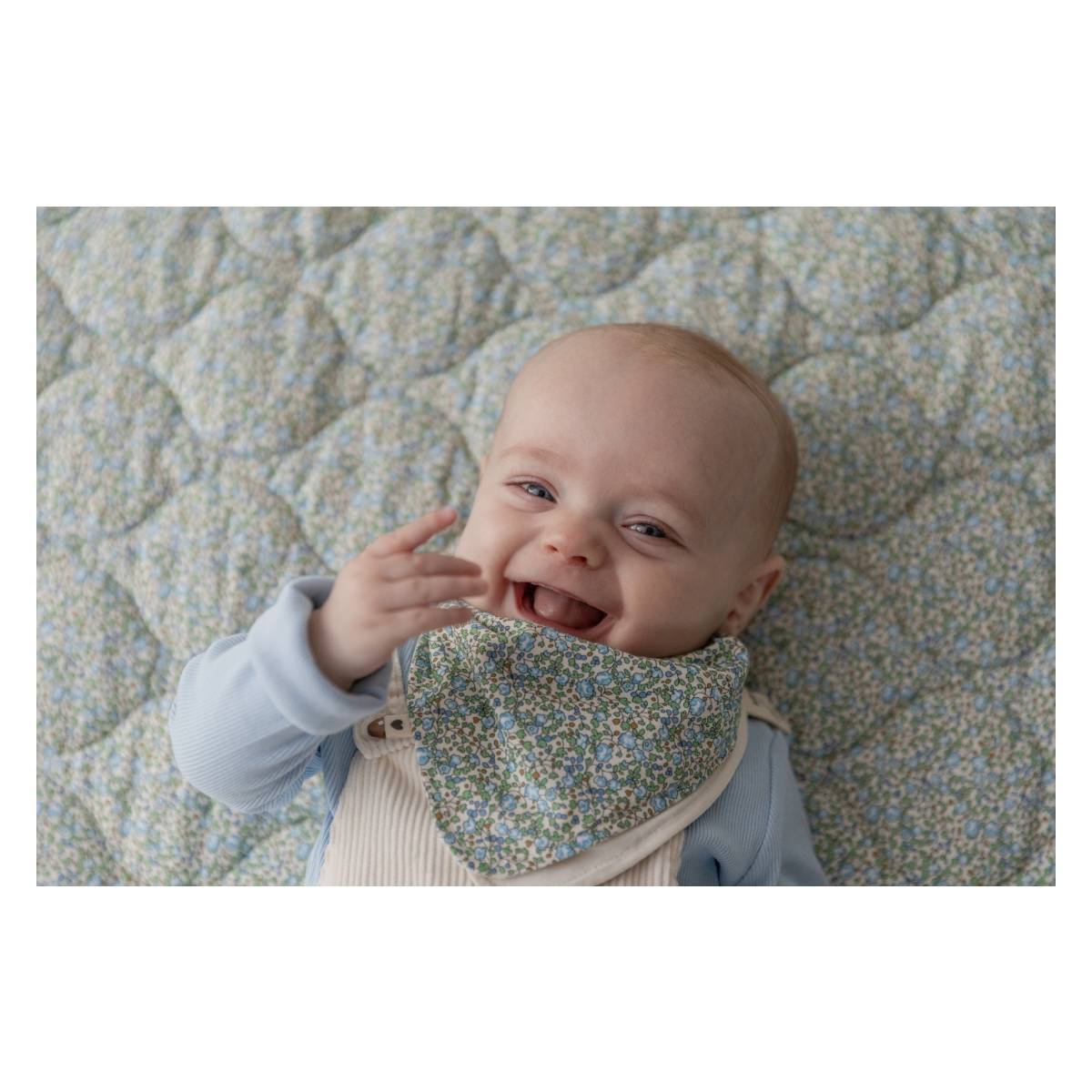 BIBS podbradnjak x Liberty  Eloise - Ivory BIBS-LIB-SLI-E-IVO