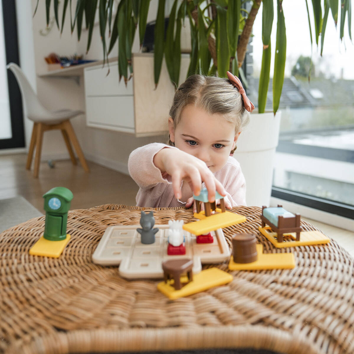 Smart games Volk in sedem kozličkov (48 izzivov)