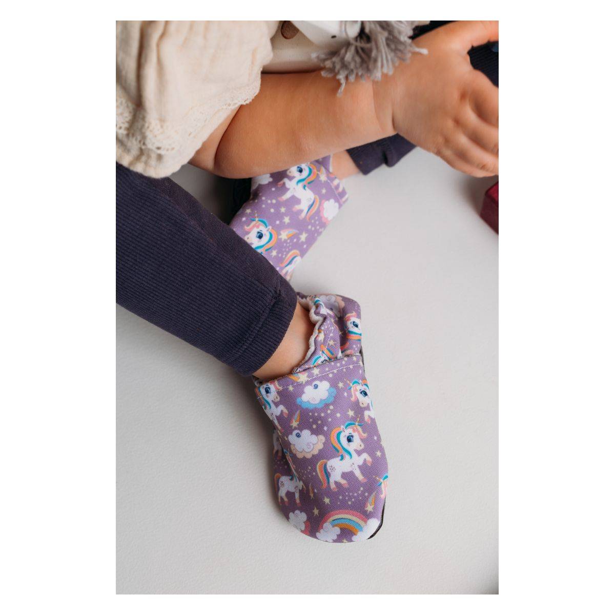 Snugi copat 22469 Unicorn barefoot D lila 23-24