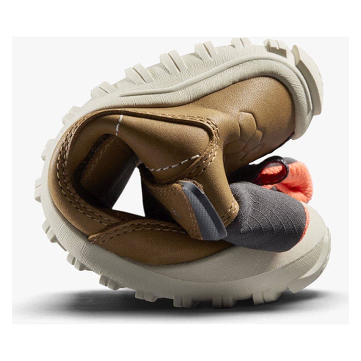 Vivobarefoot čevelj gležnjar 165169-01 TRACKER barefoot F acorn 25