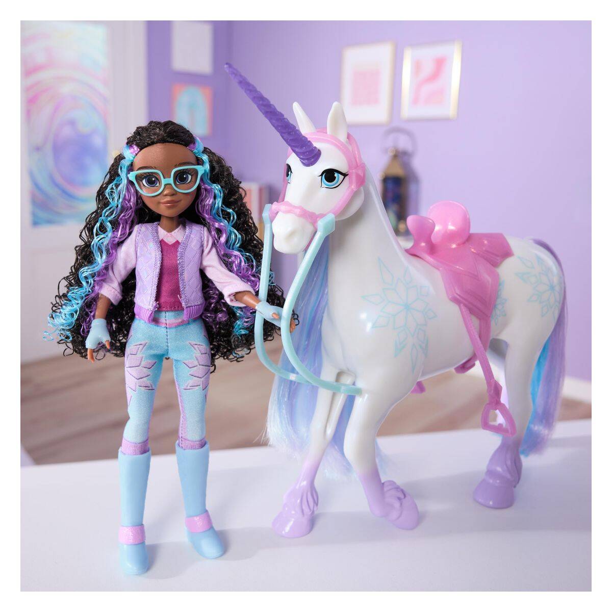 Unicorn Academy punčka Layla