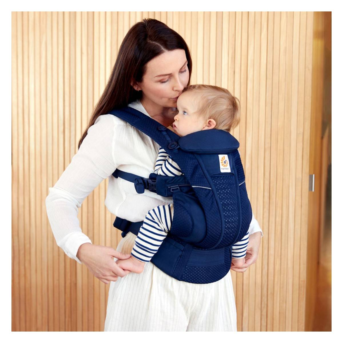 Ergobaby Nosilka Omni Breeze midnight blue