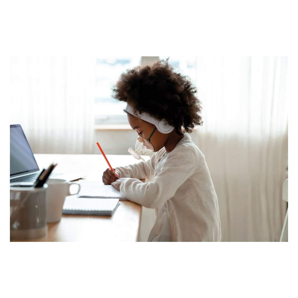 PIC SOLUTION prijenosni inhalator AirEasy ON