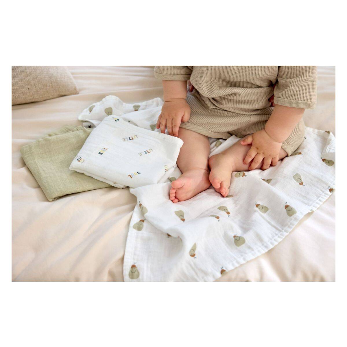 Lässig tetra plenica Happy Fruits Swaddle XL 2/1, 120 x 120 cm pear