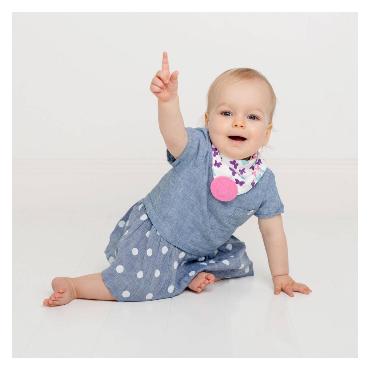 CHEEKY CHOMPERS podbradnjak/marama Essential s grizalom Essential - leptirići