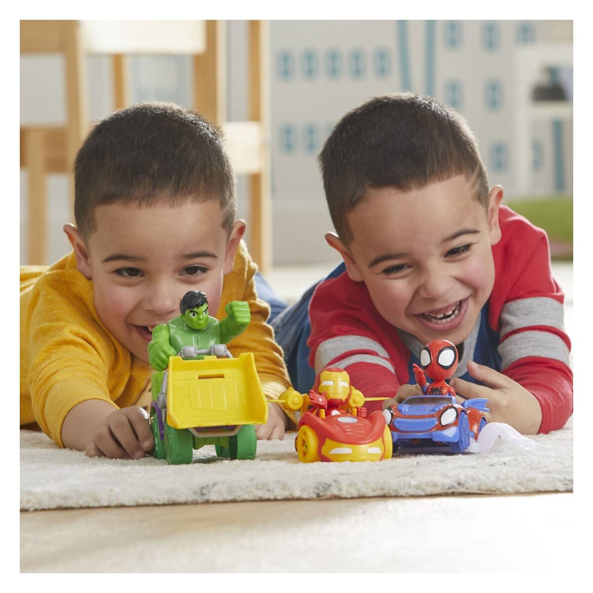 SPIDEY AND AMAZING FRIENDS Spidey vozilo i prijatelji