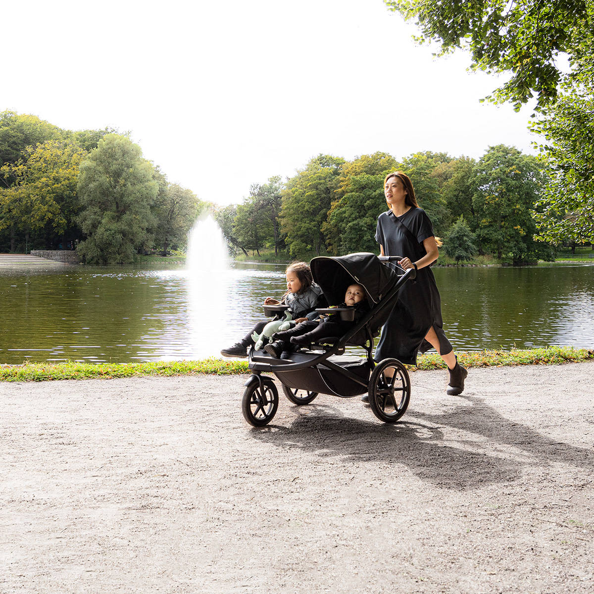 Thule športni voziček Urban Glide 3 double black
