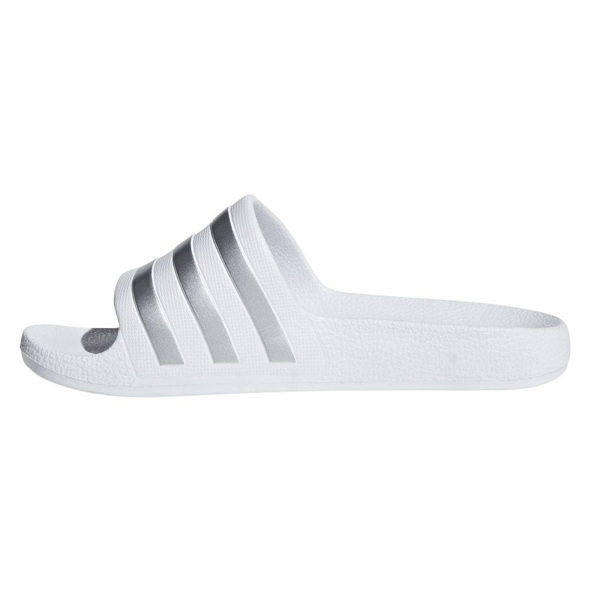 Adidas natikač zunanji F35555 ADILETTE AQUA K U ftwr white/silver met./ftwr white 32