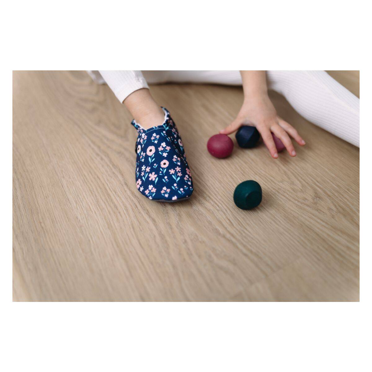 Snugi copat CG2534 Florals barefoot D blue 25