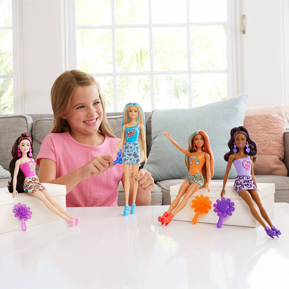 BARBIE color reveal duga