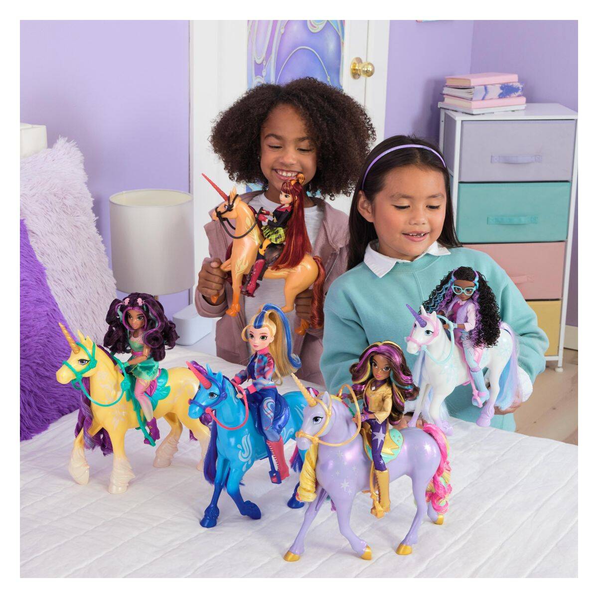 Unicorn Academy punčka Valentina