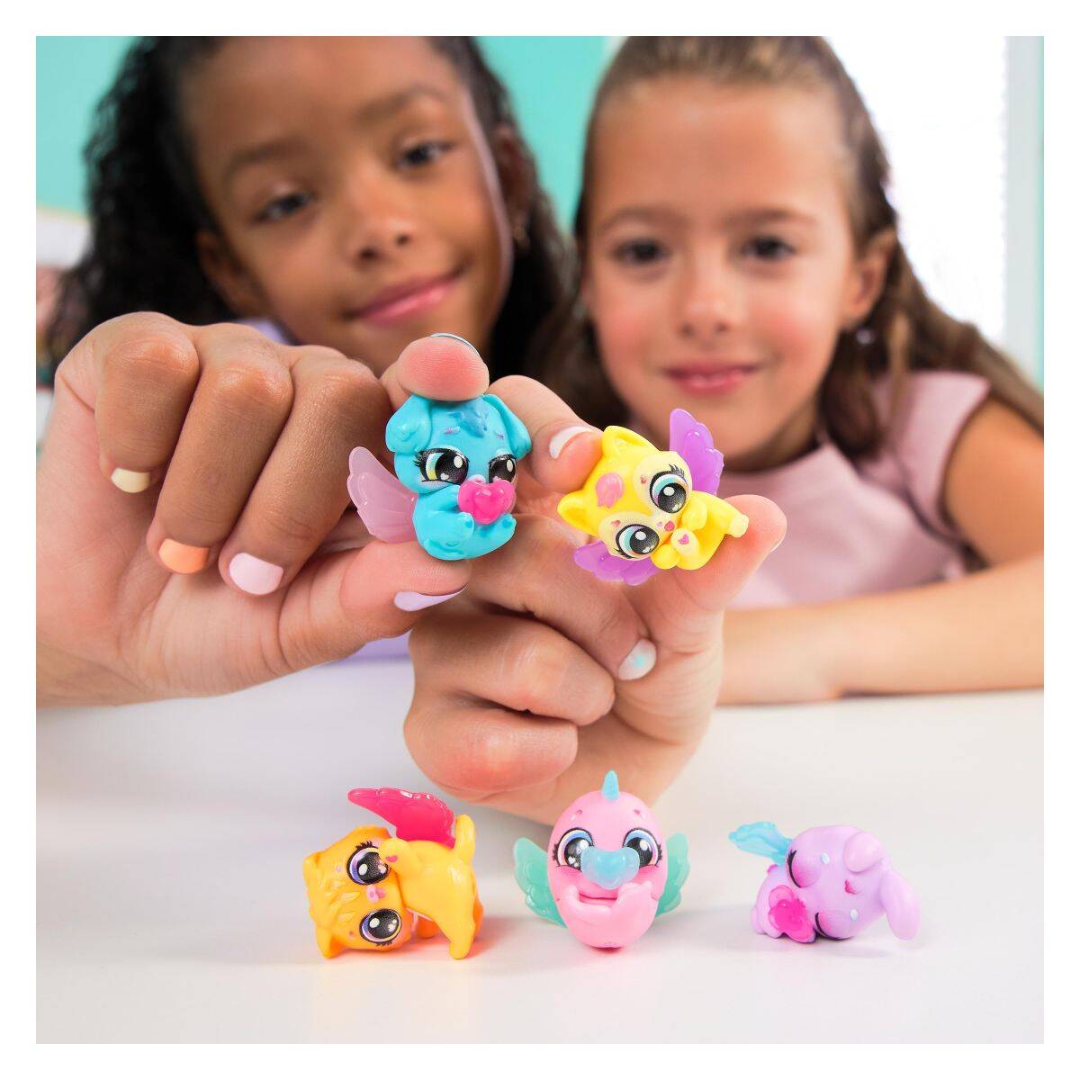 HATCHIMALS Neon Rainbow jaje